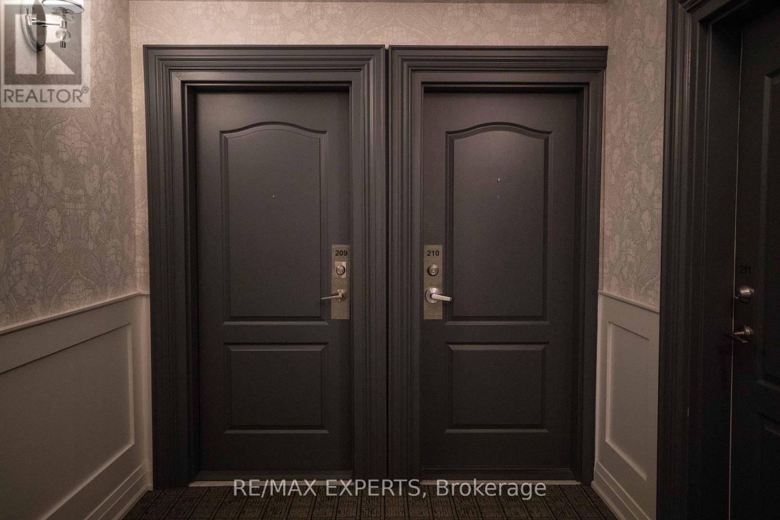 209 - 10462 Islington Avenue, Vaughan, Ontario  L0J 1C0 - Photo 25 - N12506678