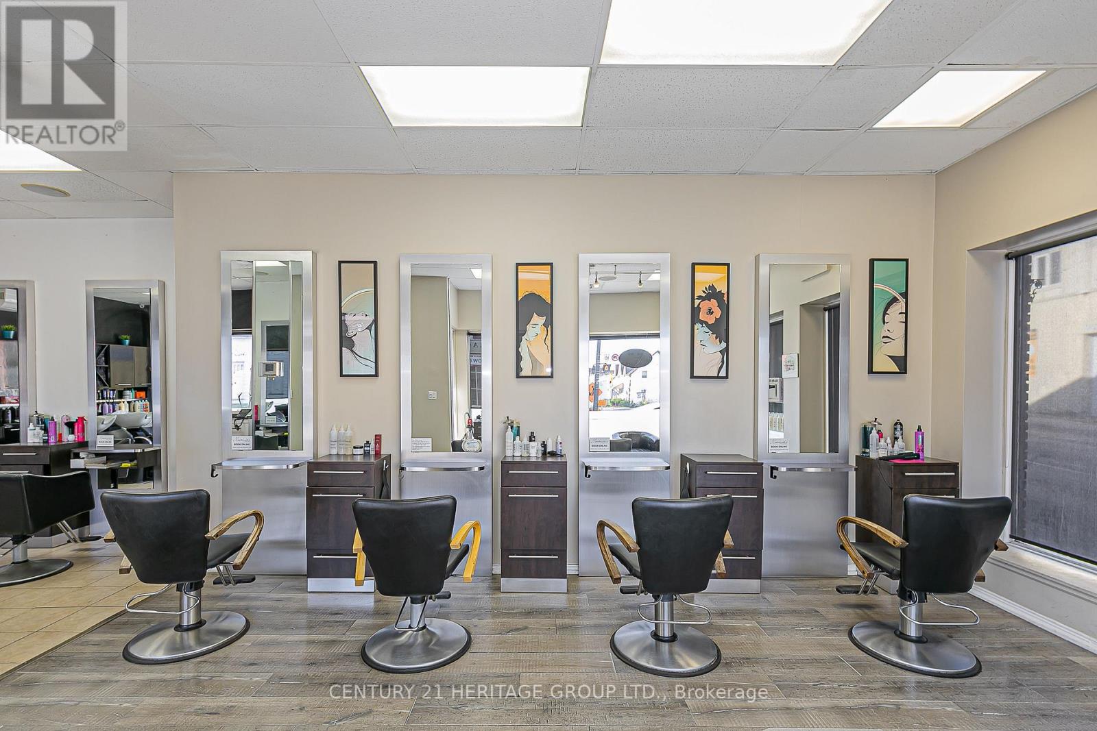 90 Main Street S, Newmarket, Ontario  L3Y 3Y7 - Photo 15 - N12506702