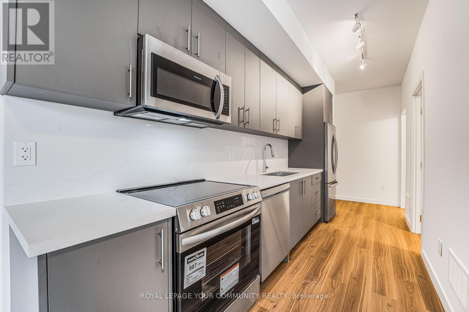 21 - 117 Marydale Avenue, Markham, Ontario  L3B 3R7 - Photo 10 - N12506748