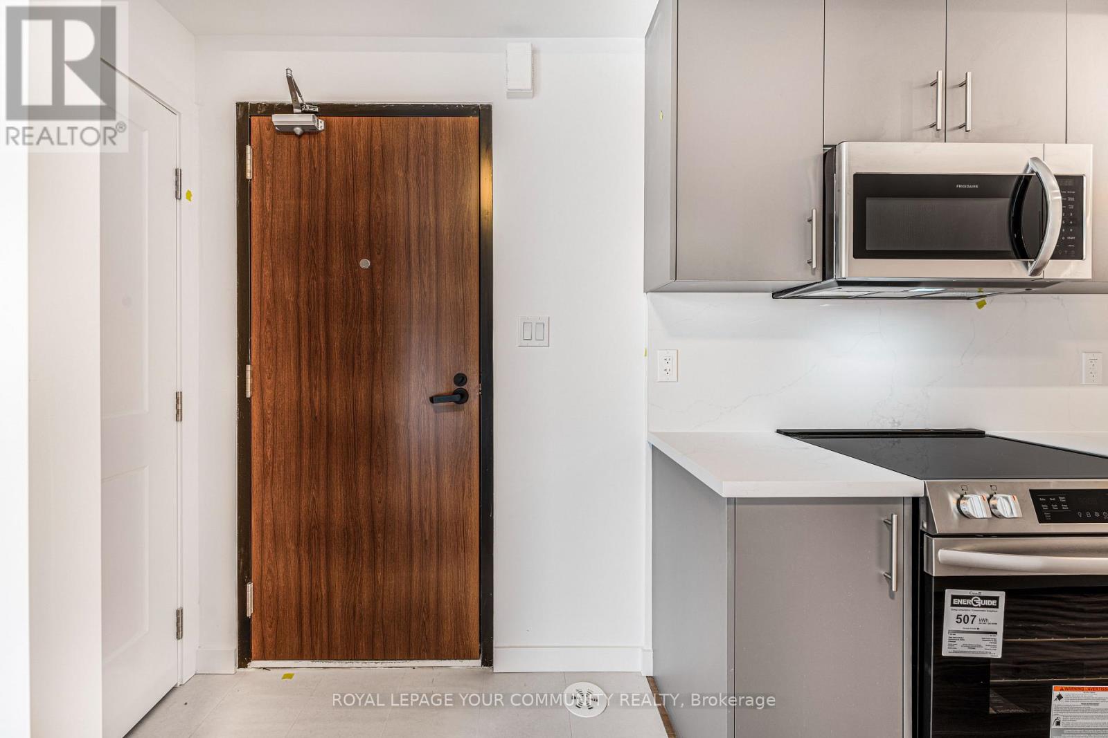 21 - 117 Marydale Avenue, Markham, Ontario  L3B 3R7 - Photo 3 - N12506748