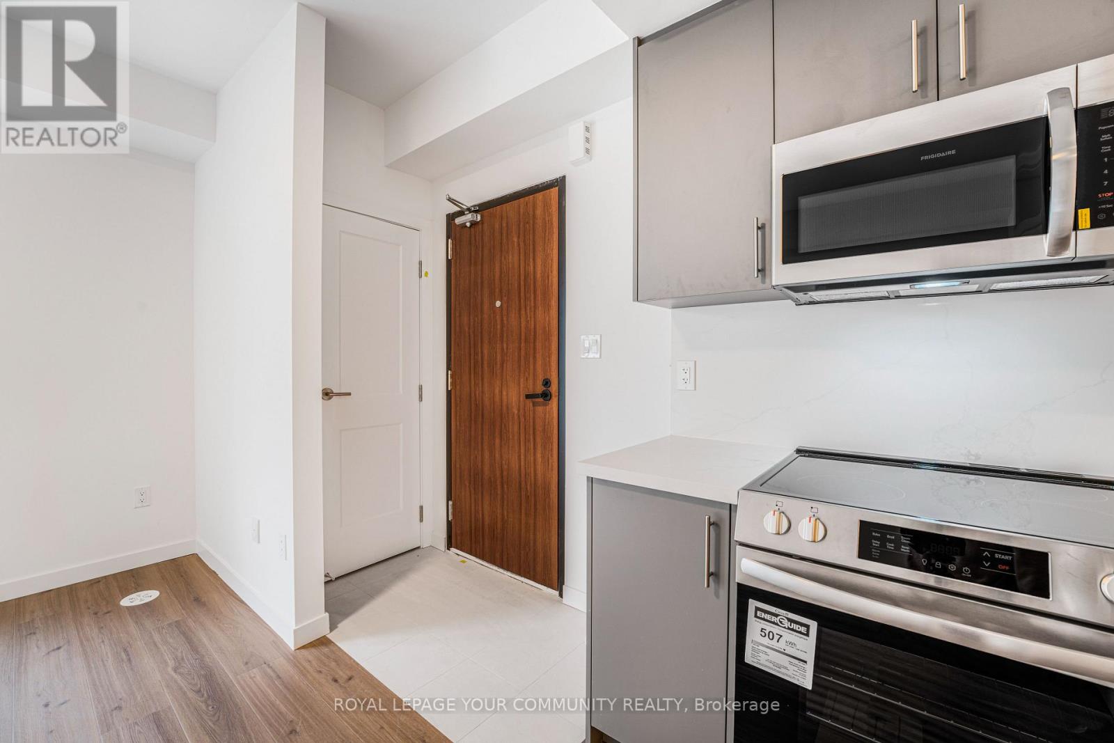 21 - 117 Marydale Avenue, Markham, Ontario  L3B 3R7 - Photo 4 - N12506748