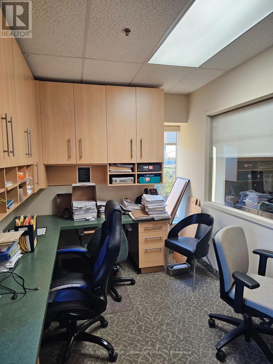 204 - 7851 Dufferin Street, Vaughan, Ontario  L4J 3M4 - Photo 6 - N12506772