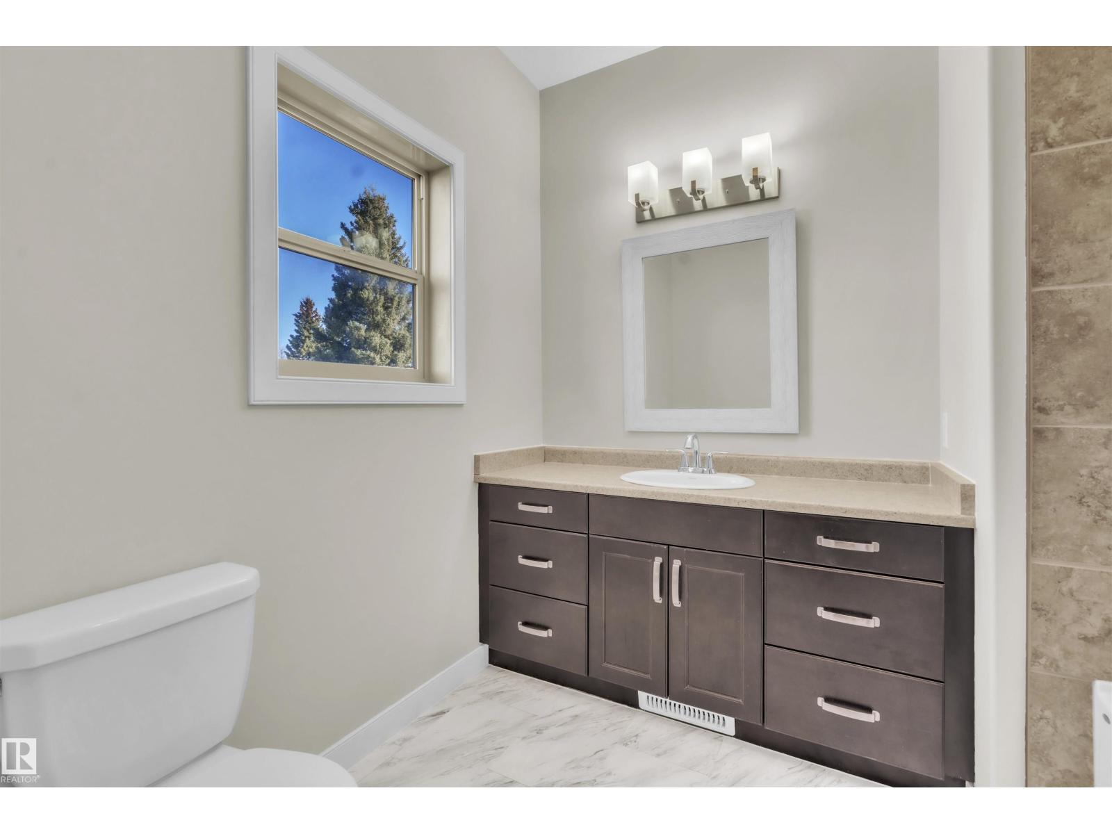 40 Falcon Rd, Cold Lake, Alberta  T9M 0G4 - Photo 12 - E4464638