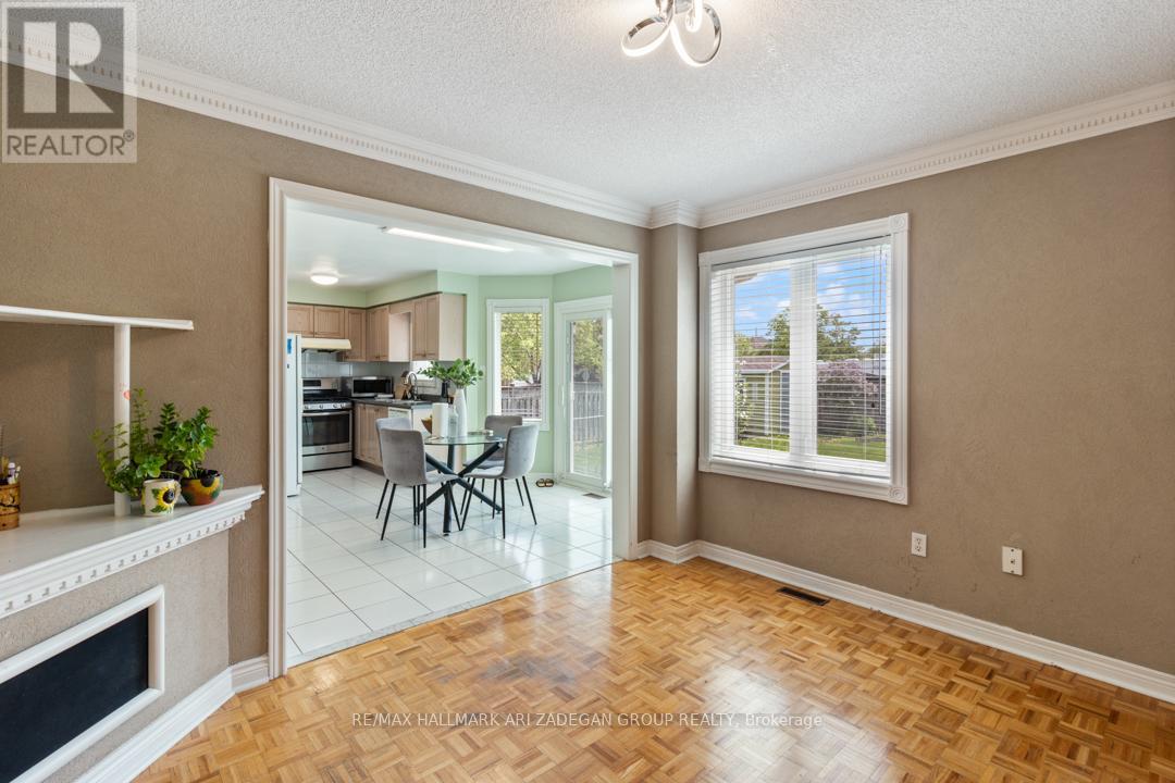 1 Grampian Avenue, Vaughan, Ontario  L6A 2A3 - Photo 12 - N12506792