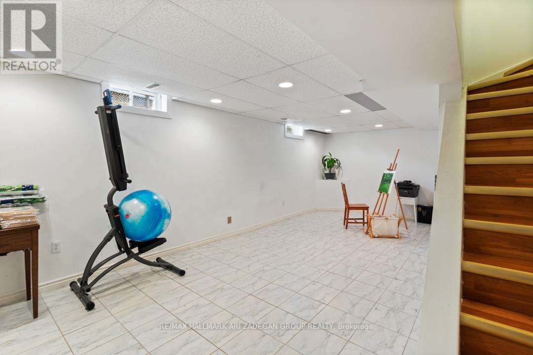 1 Grampian Avenue, Vaughan, Ontario  L6A 2A3 - Photo 32 - N12506792