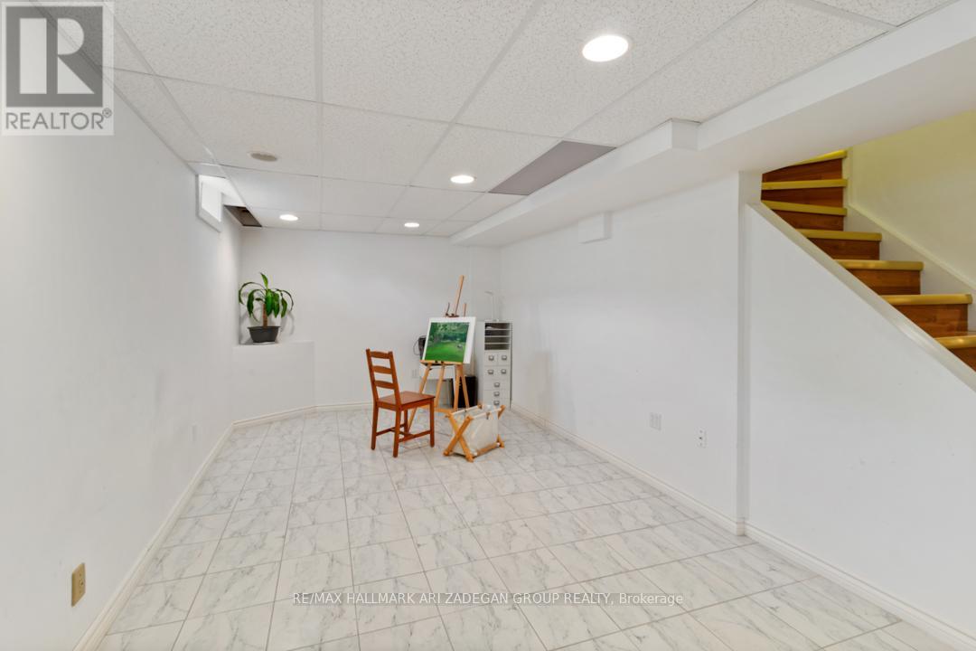 1 Grampian Avenue, Vaughan, Ontario  L6A 2A3 - Photo 33 - N12506792