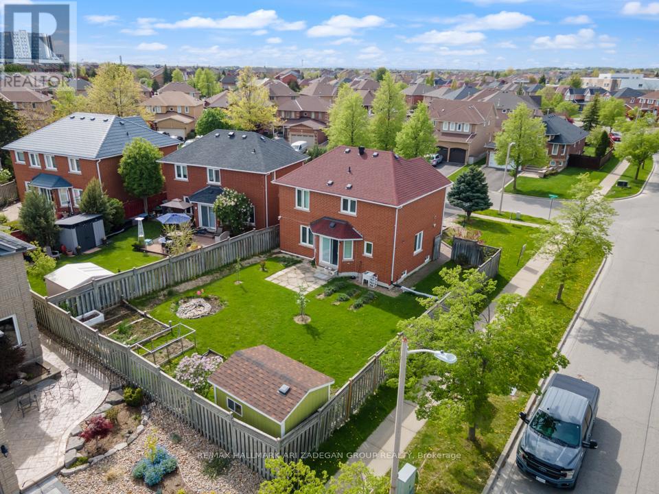 1 Grampian Avenue, Vaughan, Ontario  L6A 2A3 - Photo 44 - N12506792