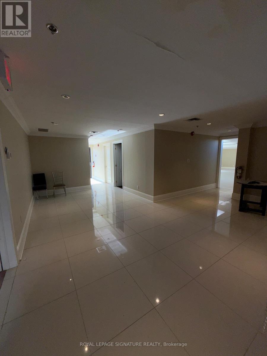 2nd Flr - 7601 Jane Street, Vaughan, Ontario  L4K 1X2 - Photo 21 - N12506808