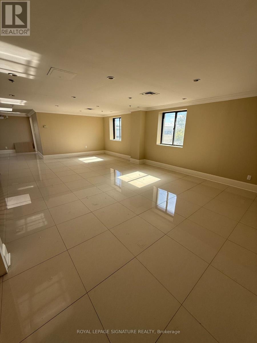 2nd Flr - 7601 Jane Street, Vaughan, Ontario  L4K 1X2 - Photo 9 - N12506808