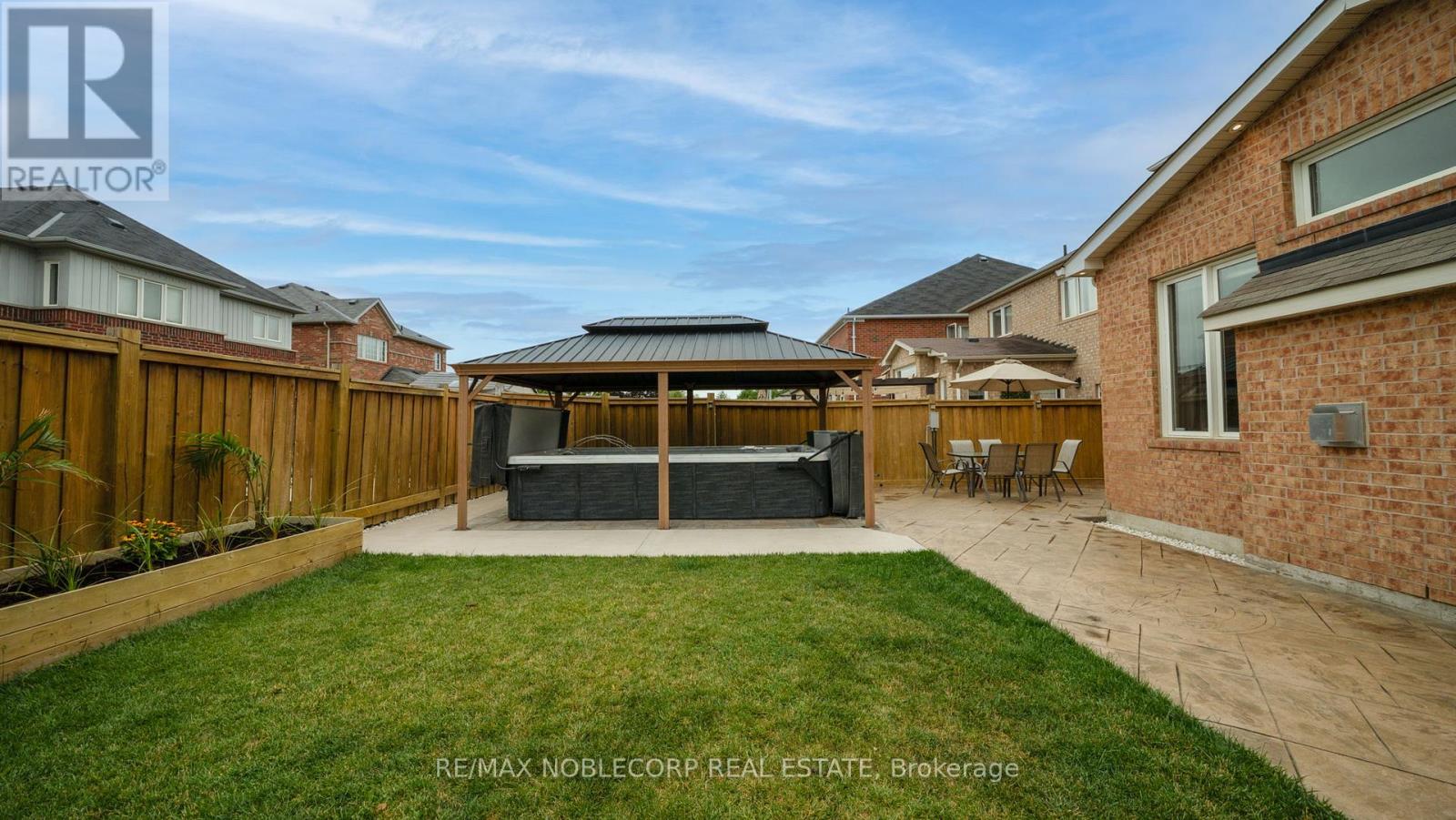 158 Downy Emerald Drive, Bradford West Gwillimbury (Bradford), Ontario  L3Z 0E6 - Photo 35 - N12506818