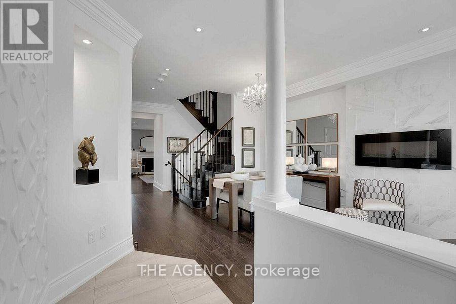 21 Kettle Valley Trail, King, Ontario  L7B 0N3 - Photo 2 - N12506842