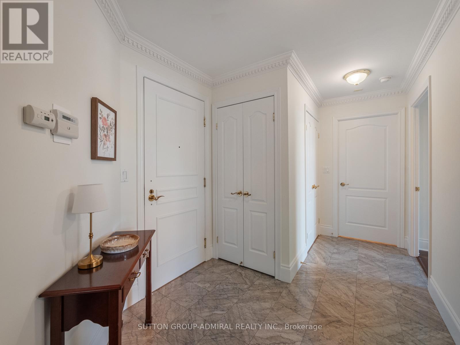 415 - 53 Woodbridge Avenue, Vaughan, Ontario  L4L 9K9 - Photo 5 - N12506866