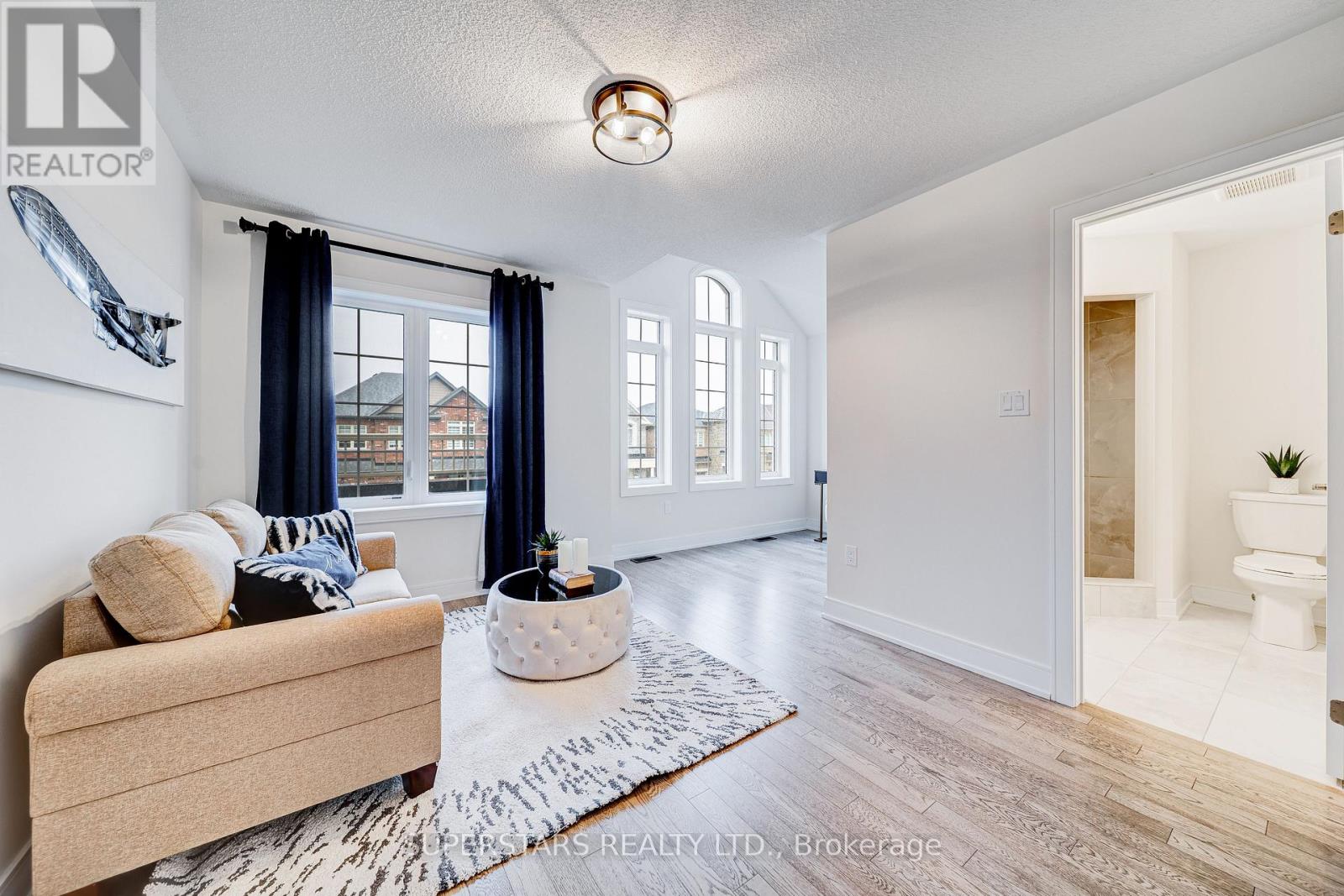 143 Kenneth Rogers Crescent, East Gwillimbury, Ontario  L9N 0S1 - Photo 22 - N12506930