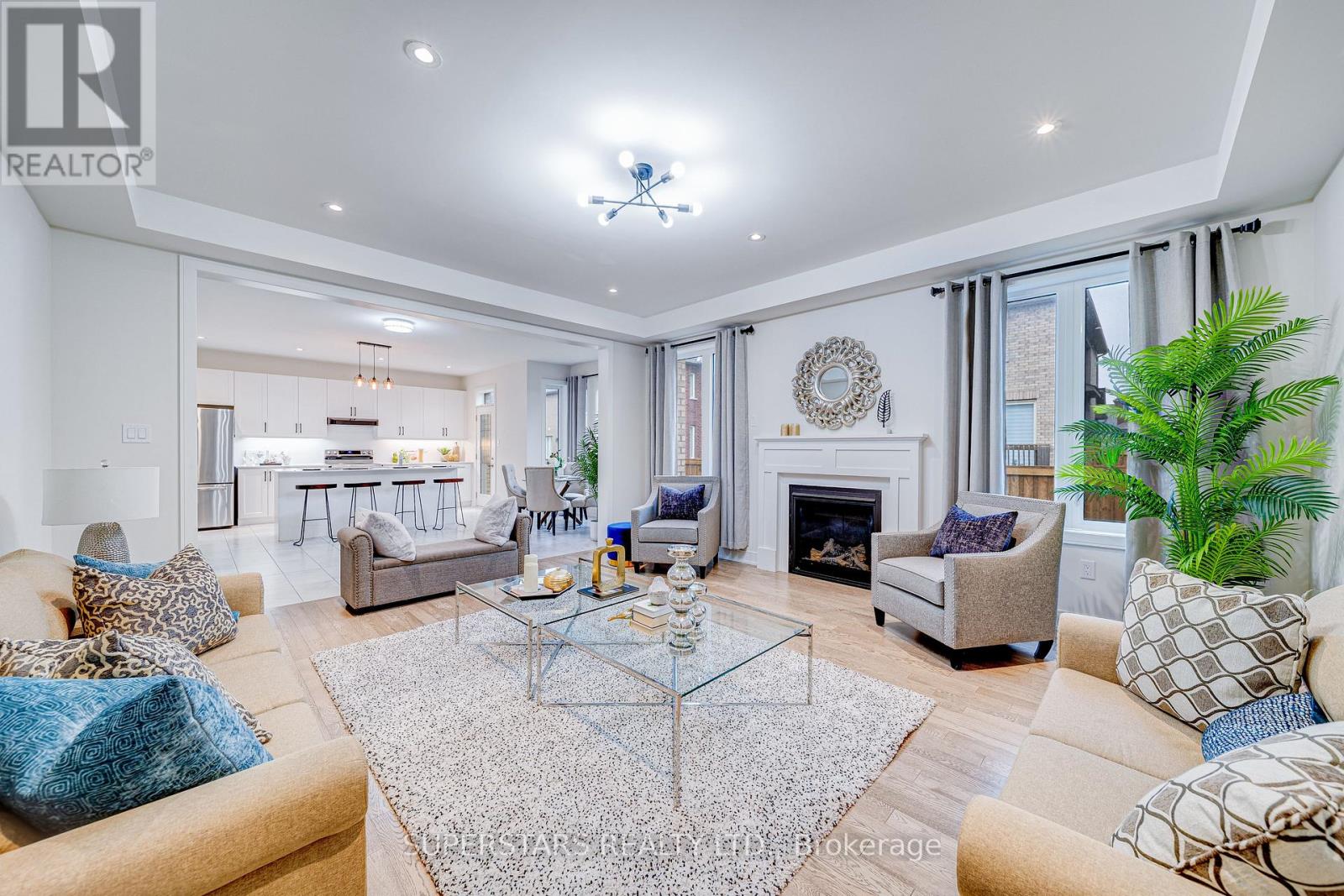 143 Kenneth Rogers Crescent, East Gwillimbury, Ontario  L9N 0S1 - Photo 9 - N12506930