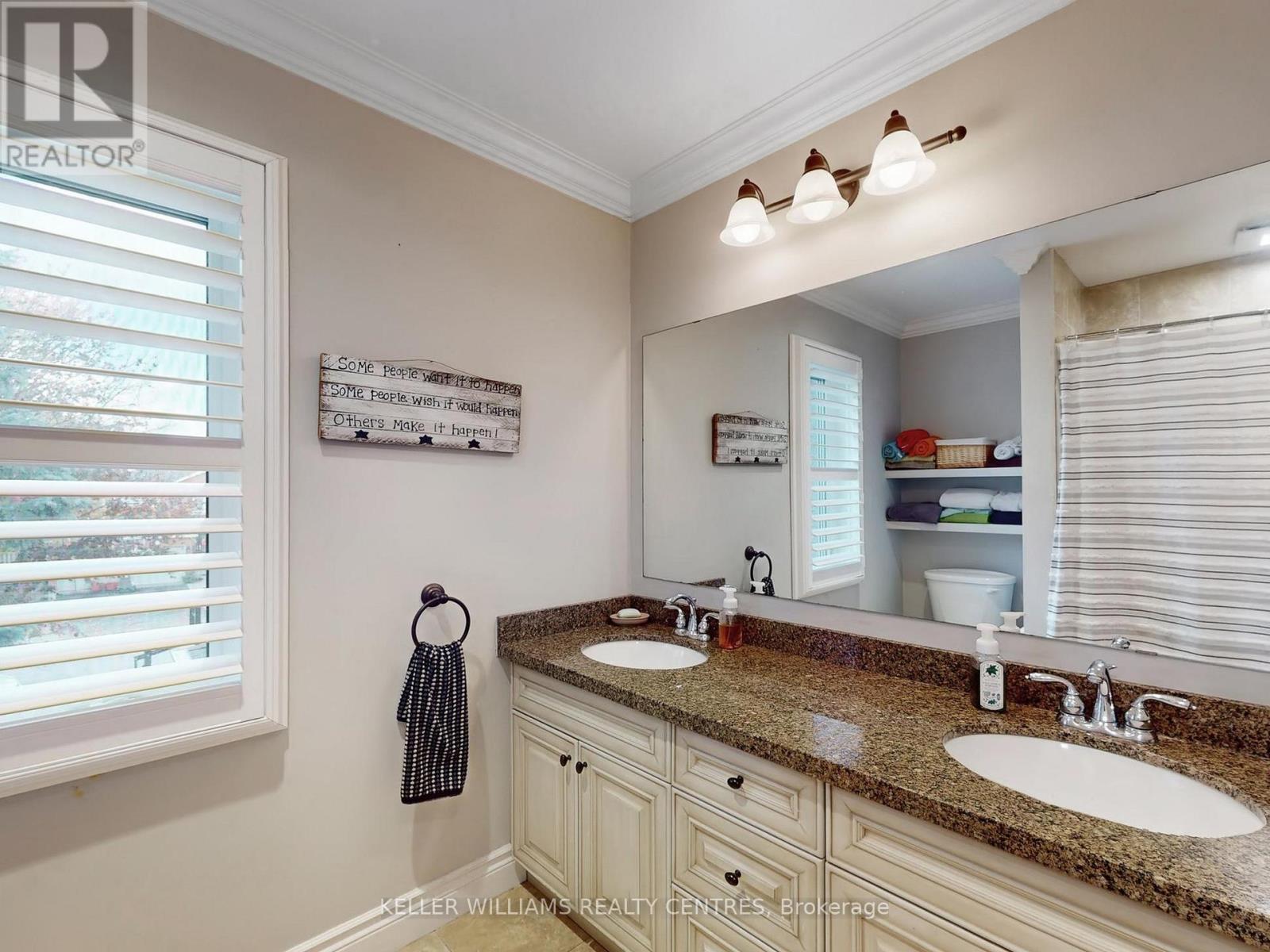 151 Rhodes Circle, Newmarket, Ontario  L3X 1V2 - Photo 34 - N12506958