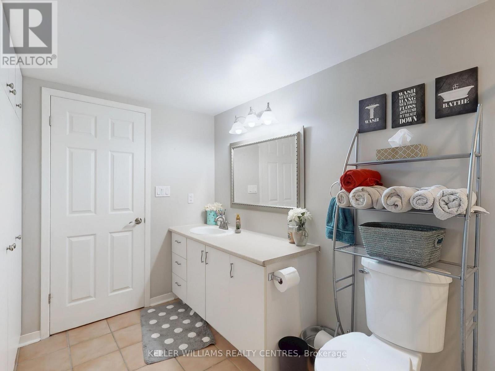 151 Rhodes Circle, Newmarket, Ontario  L3X 1V2 - Photo 44 - N12506958