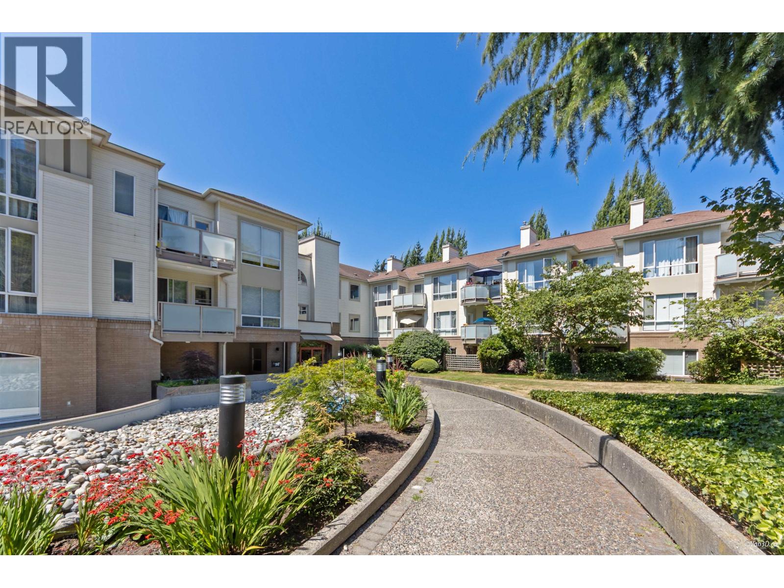 105 6742 STATION HILL COURT, Burnaby, British Columbia