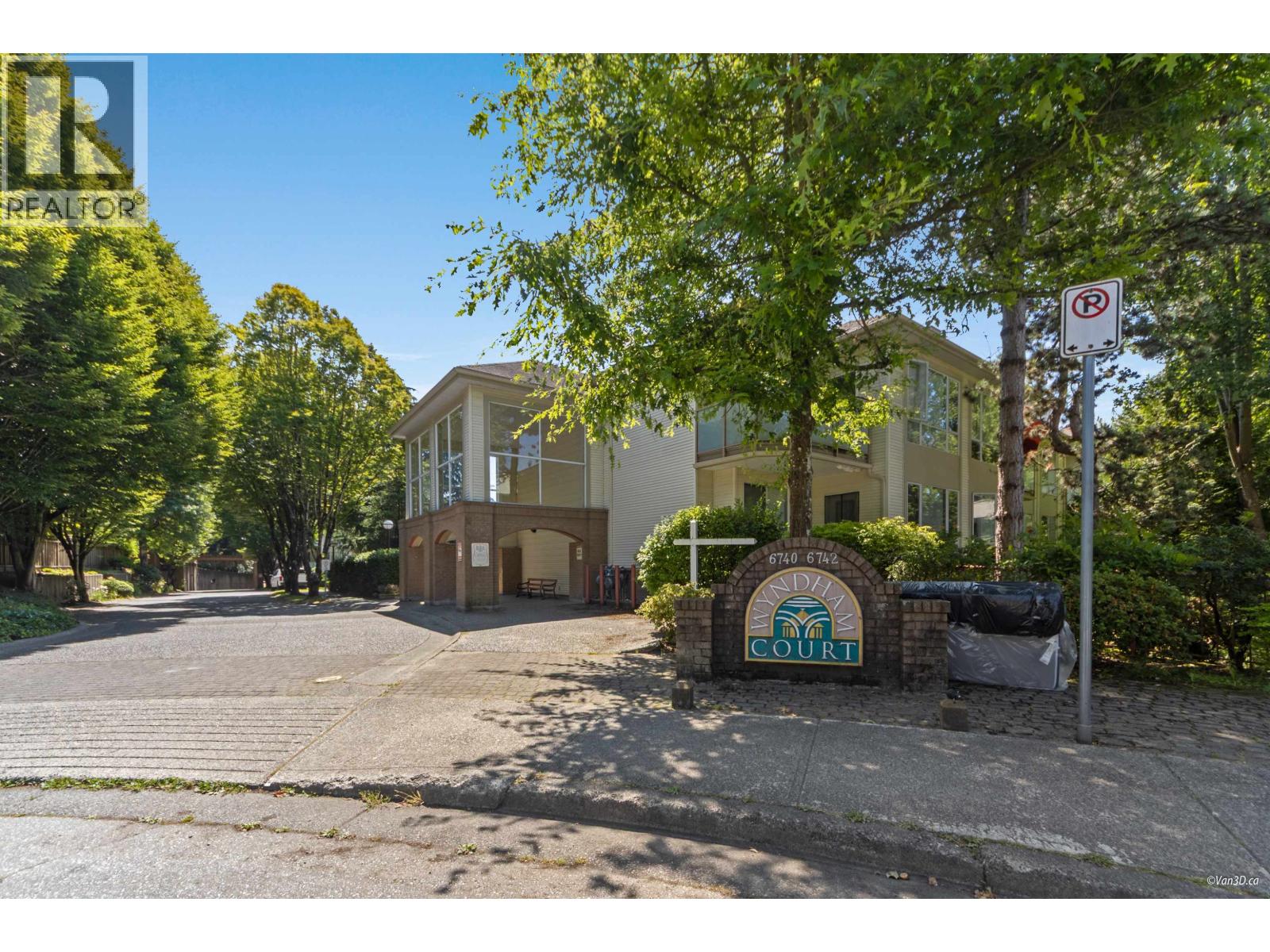 105 6742 Station Hill Court, Burnaby, British Columbia  V3N 4V2 - Photo 20 - R3064426