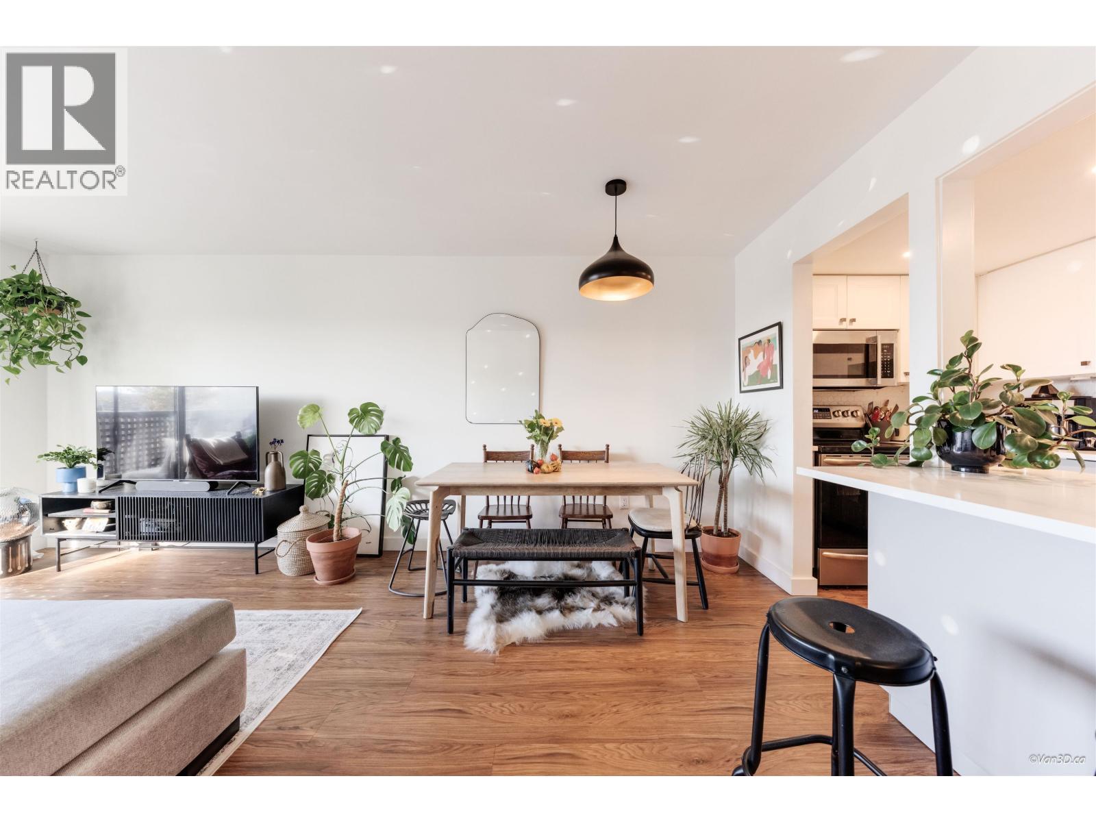 408 2215 Dundas Street, Vancouver, British Columbia  V5L 1J9 - Photo 3 - R3064431