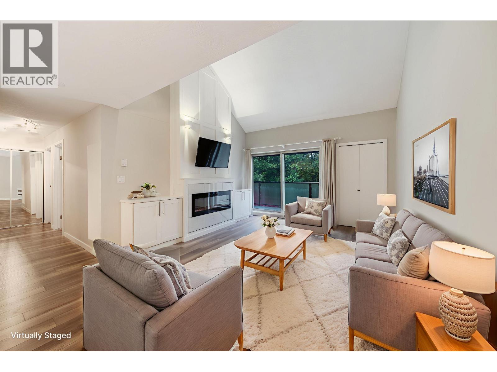 408 4373 Halifax Street, Burnaby, British Columbia  V5C 5Z2 - Photo 1 - R3064448