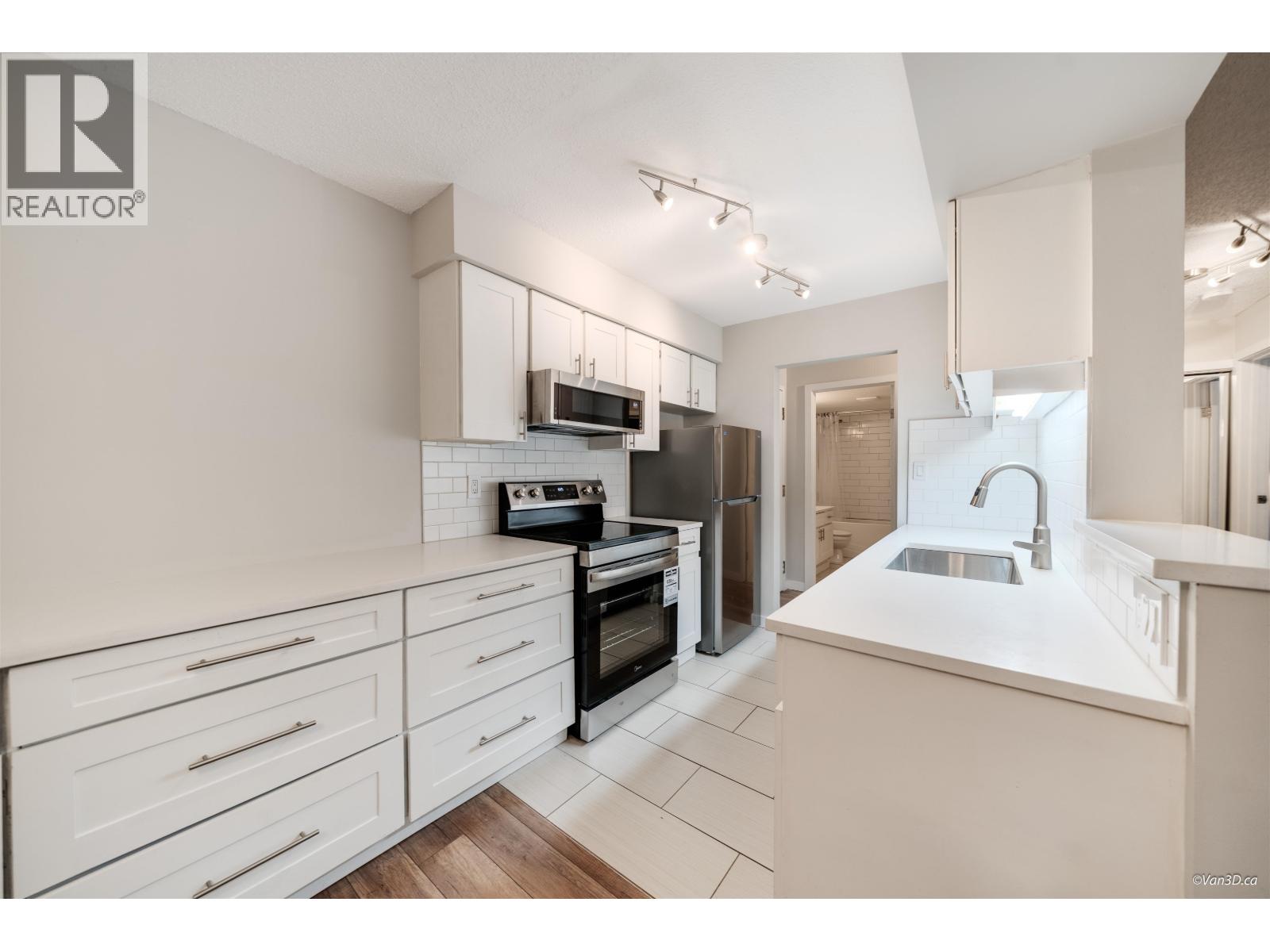 408 4373 Halifax Street, Burnaby, British Columbia  V5C 5Z2 - Photo 14 - R3064448