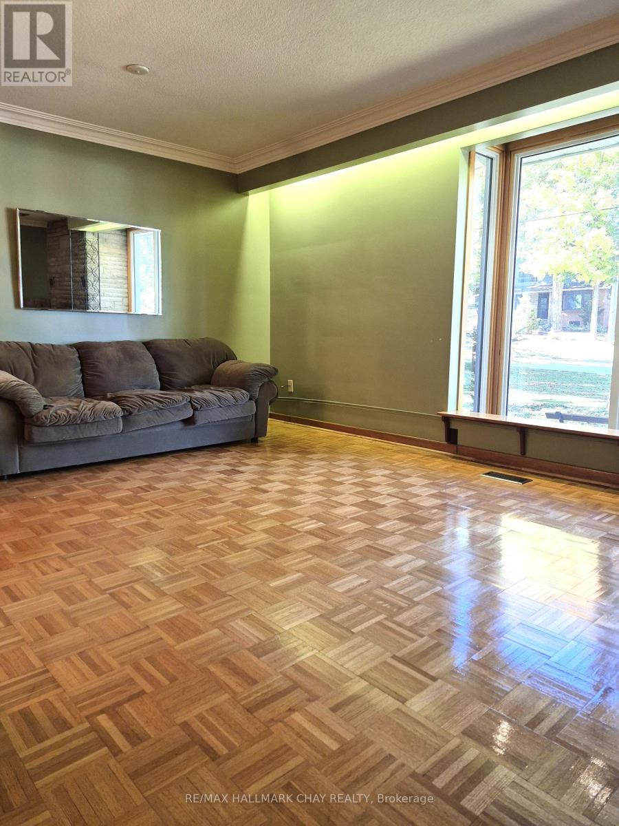 1005 Ingram Crescent, Midland, Ontario  L4R 4E9 - Photo 6 - S12506650