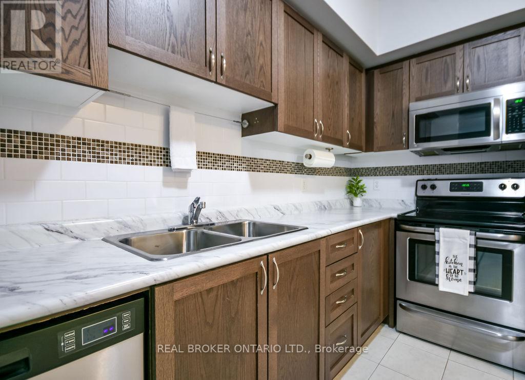 404 - 40 Ferndale Drive S, Barrie, Ontario  L4N 2L3 - Photo 12 - S12506658