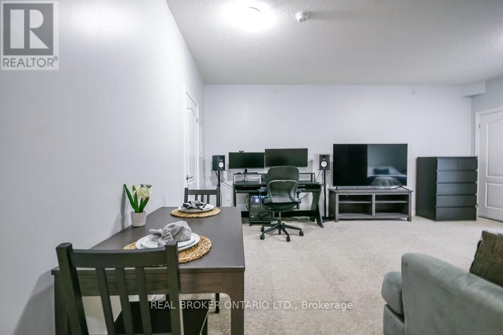 404 - 40 Ferndale Drive S, Barrie, Ontario  L4N 2L3 - Photo 14 - S12506658