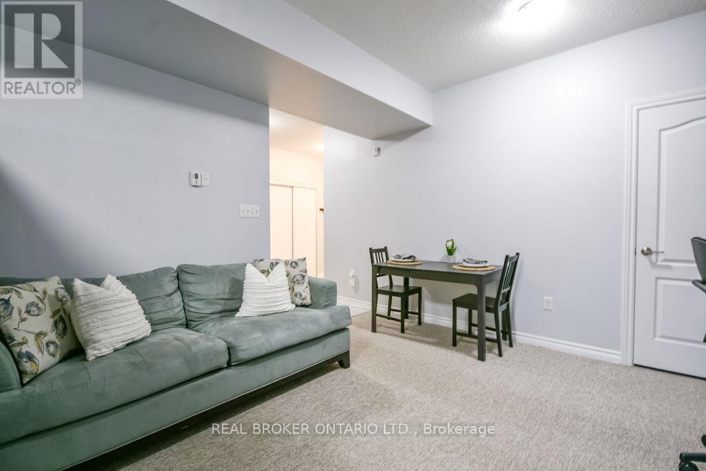 404 - 40 Ferndale Drive S, Barrie, Ontario  L4N 2L3 - Photo 15 - S12506658