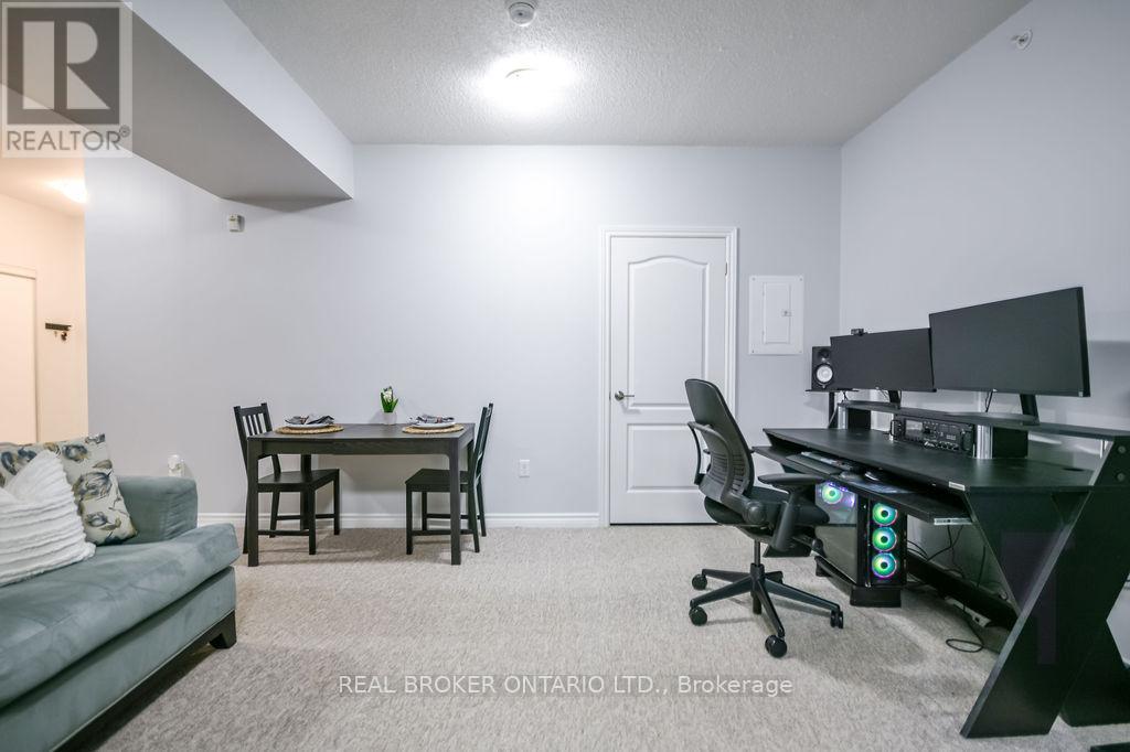 404 - 40 Ferndale Drive S, Barrie, Ontario  L4N 2L3 - Photo 16 - S12506658