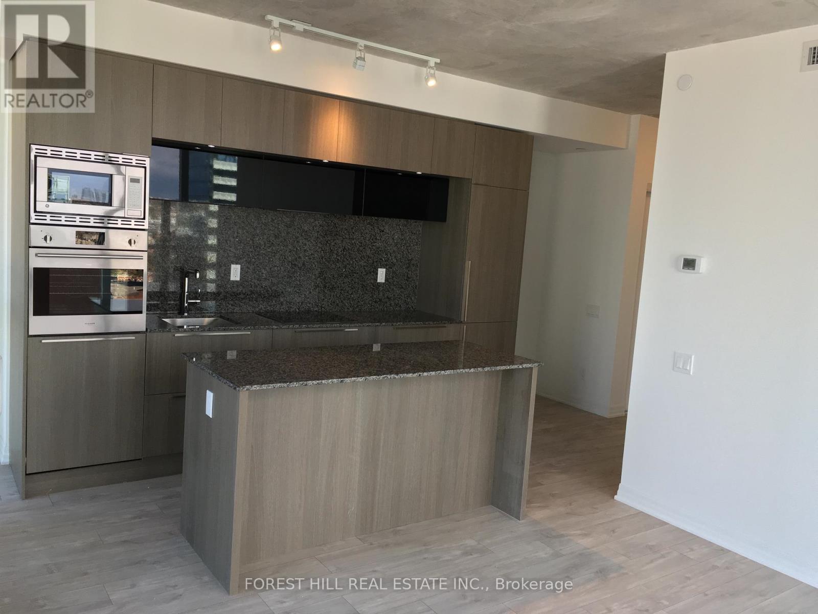 1902 - 88 Blue Jays Way, Toronto, Ontario  M5V 0L7 - Photo 4 - C12506752