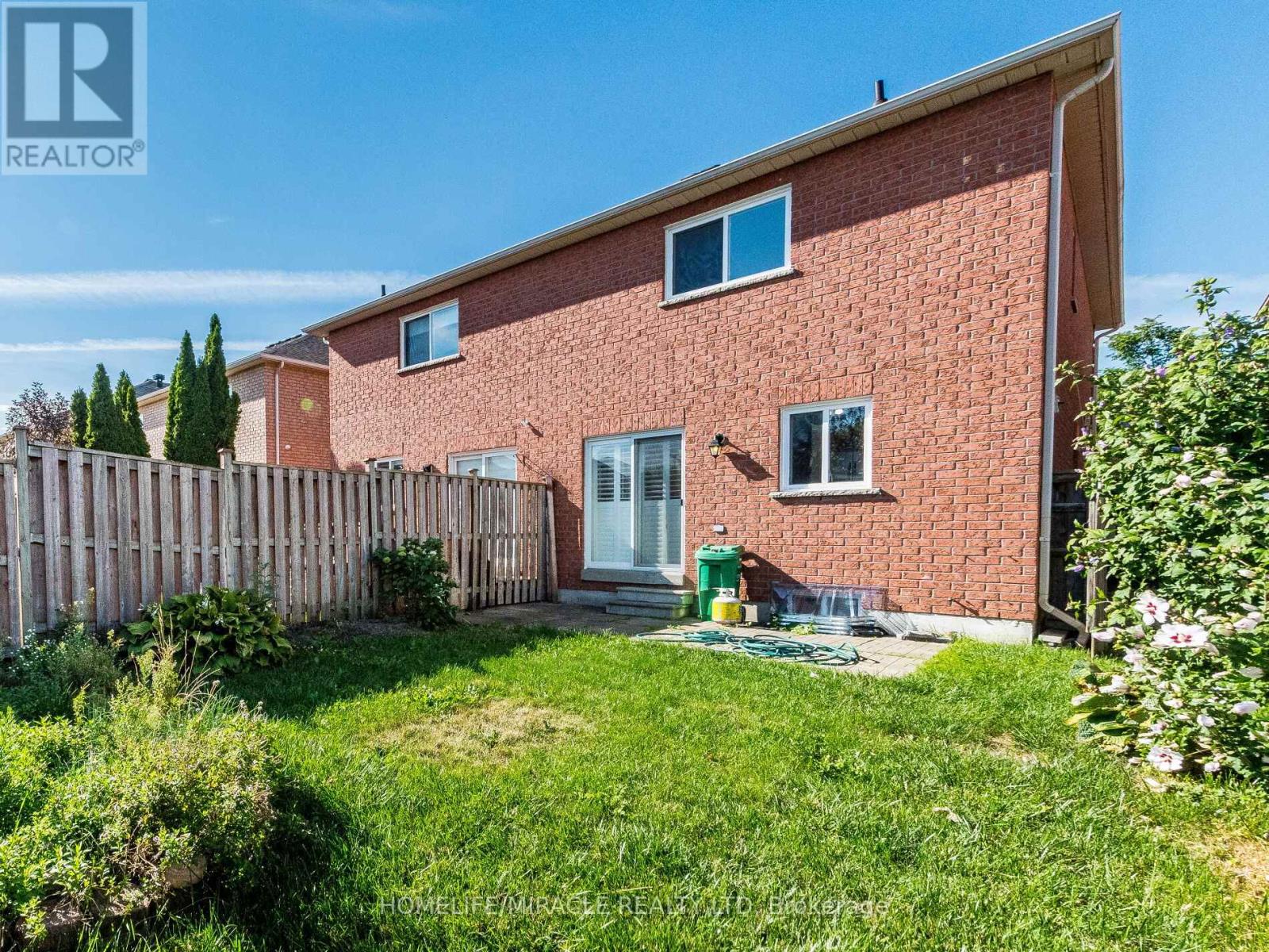 55 Native Landing, Brampton (Fletcher's Creek Village), Ontario  L6X 5A7 - Photo 38 - W12374499