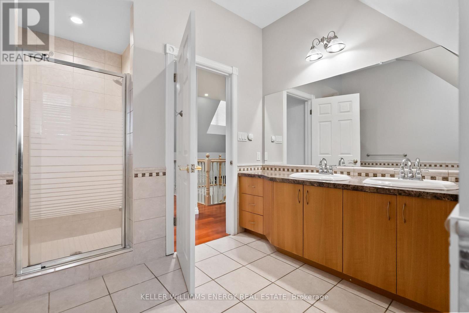 16262 Mccowan Road, Whitchurch-Stouffville, Ontario  L4A 2T2 - Photo 18 - N12465922