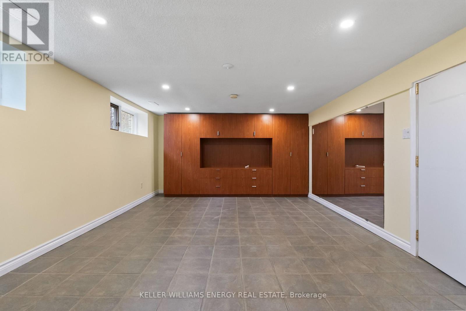 16262 Mccowan Road, Whitchurch-Stouffville, Ontario  L4A 2T2 - Photo 25 - N12465922