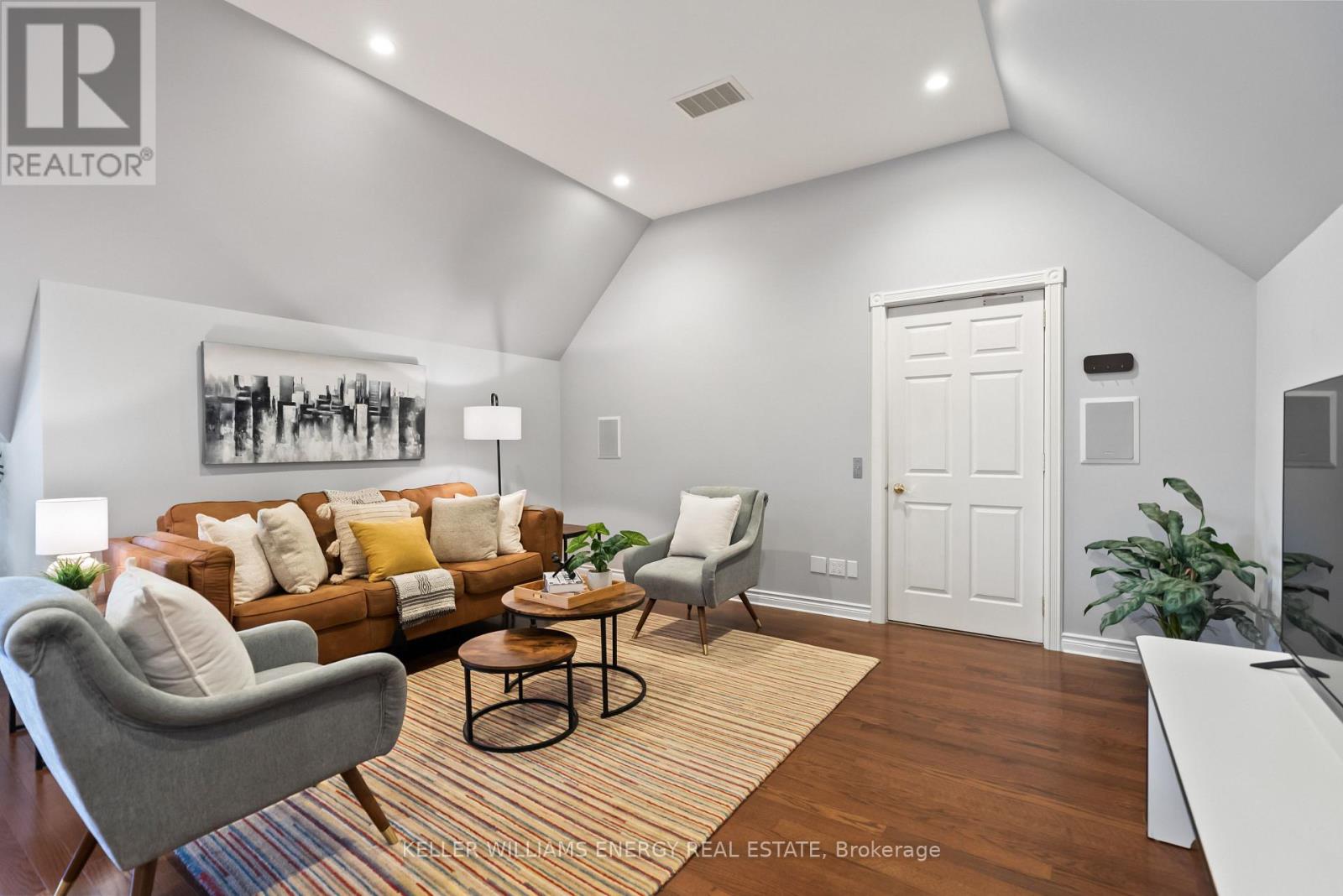 16262 Mccowan Road, Whitchurch-Stouffville, Ontario  L4A 2T2 - Photo 32 - N12465922