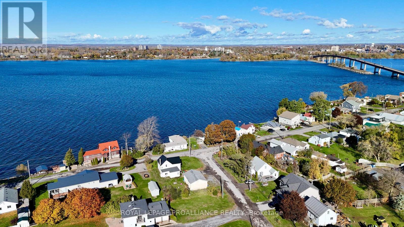 51 Reddick Street, Prince Edward County, Ontario K8N 0L5 - Photo 29 - X12503430