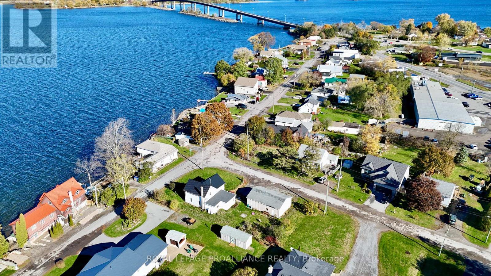 51 Reddick Street, Prince Edward County, Ontario K8N 0L5 - Photo 3 - X12503430