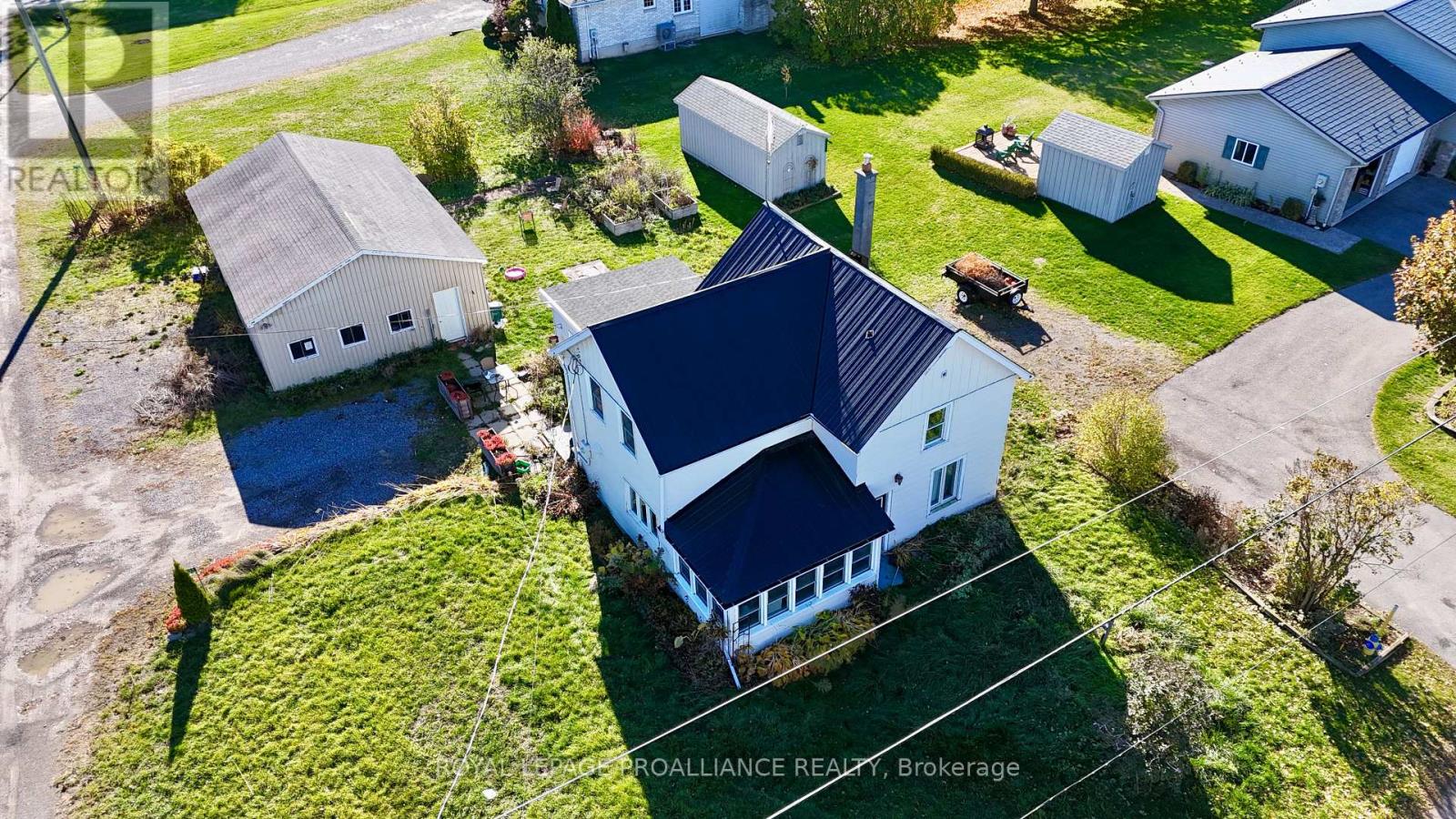 51 Reddick Street, Prince Edward County, Ontario K8N 0L5 - Photo 28 - X12503430