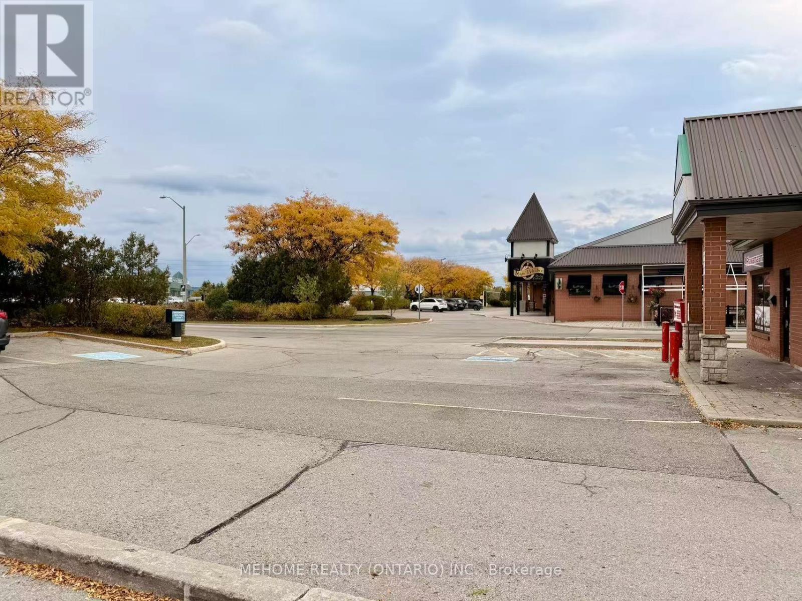 630 Ford Drive, Oakville, Ontario  L6J 7V7 - Photo 22 - W12506190