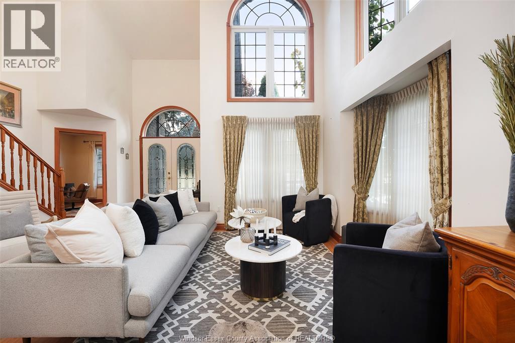 11363 Amalfi, Windsor, Ontario N8P 1J8 - Photo 14 - 25027938