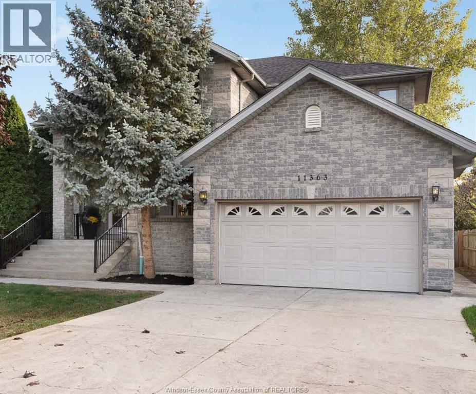 11363 Amalfi, Windsor, Ontario N8P 1J8 - Photo 2 - 25027938