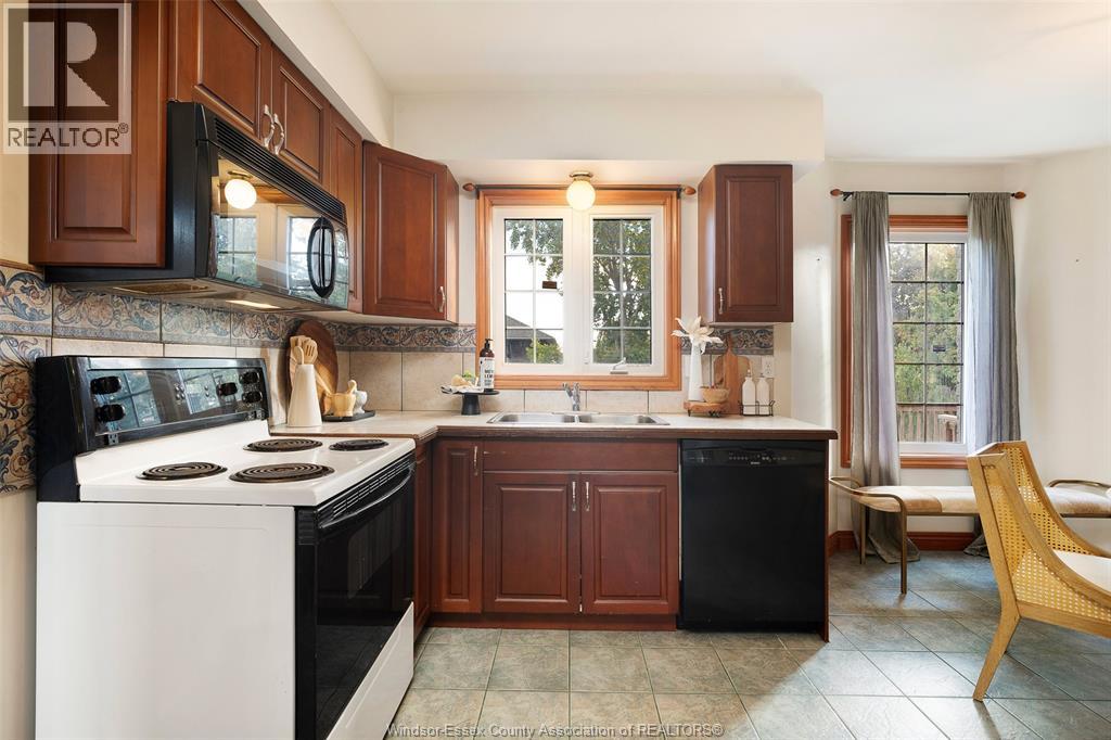 11363 Amalfi, Windsor, Ontario N8P 1J8 - Photo 22 - 25027938