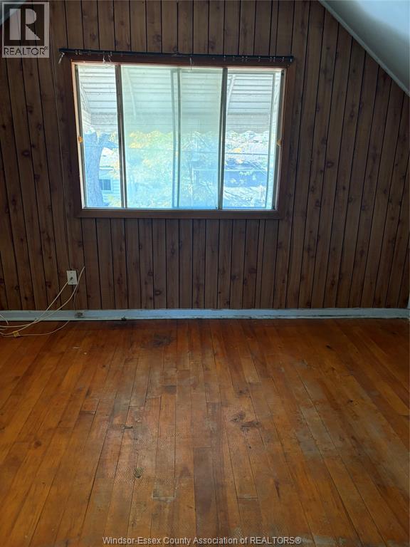 1327 Tourangeau, Windsor, Ontario  N8Y 4J1 - Photo 8 - 25027935