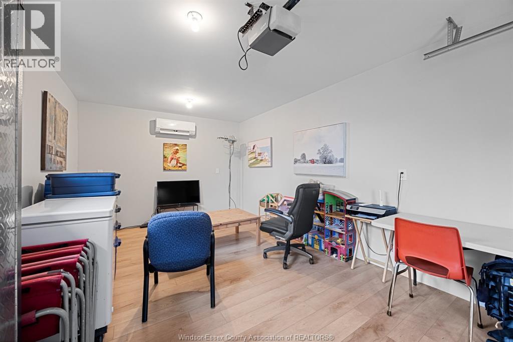 12218 Baillargeon, Tecumseh, Ontario N8N 4A7 - Photo 15 - 25027882