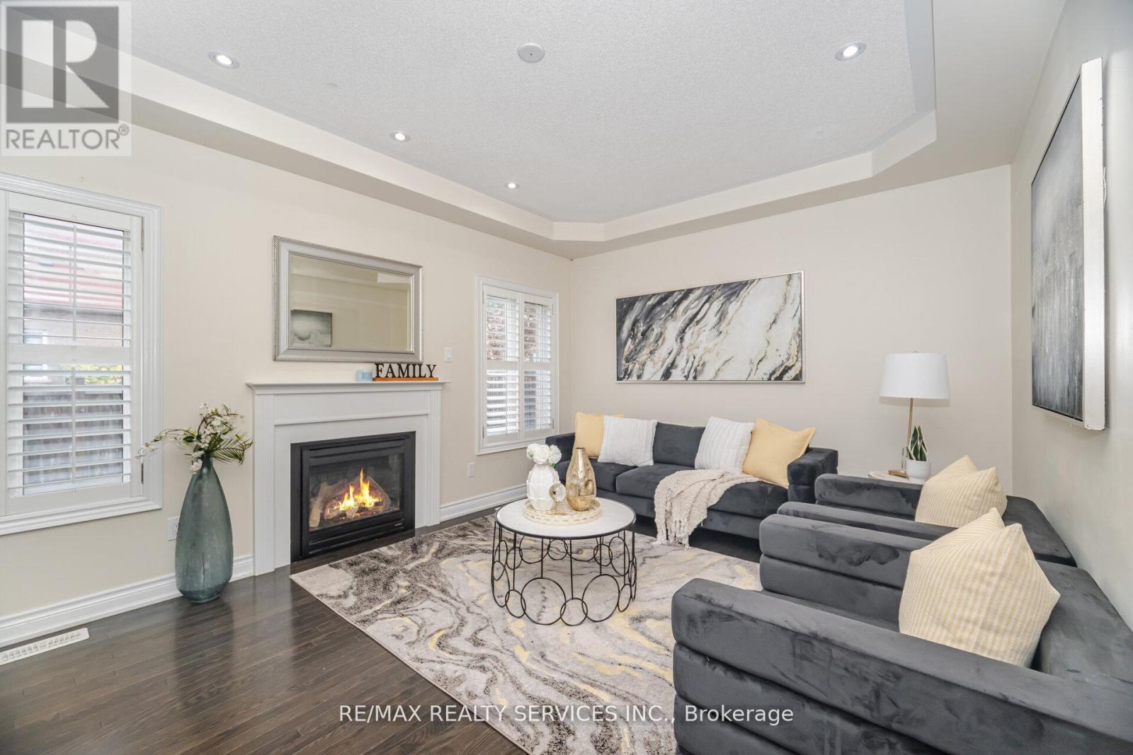 6 Beacon Hill Drive, Brampton, Ontario  L6X 0V6 - Photo 20 - W12506636