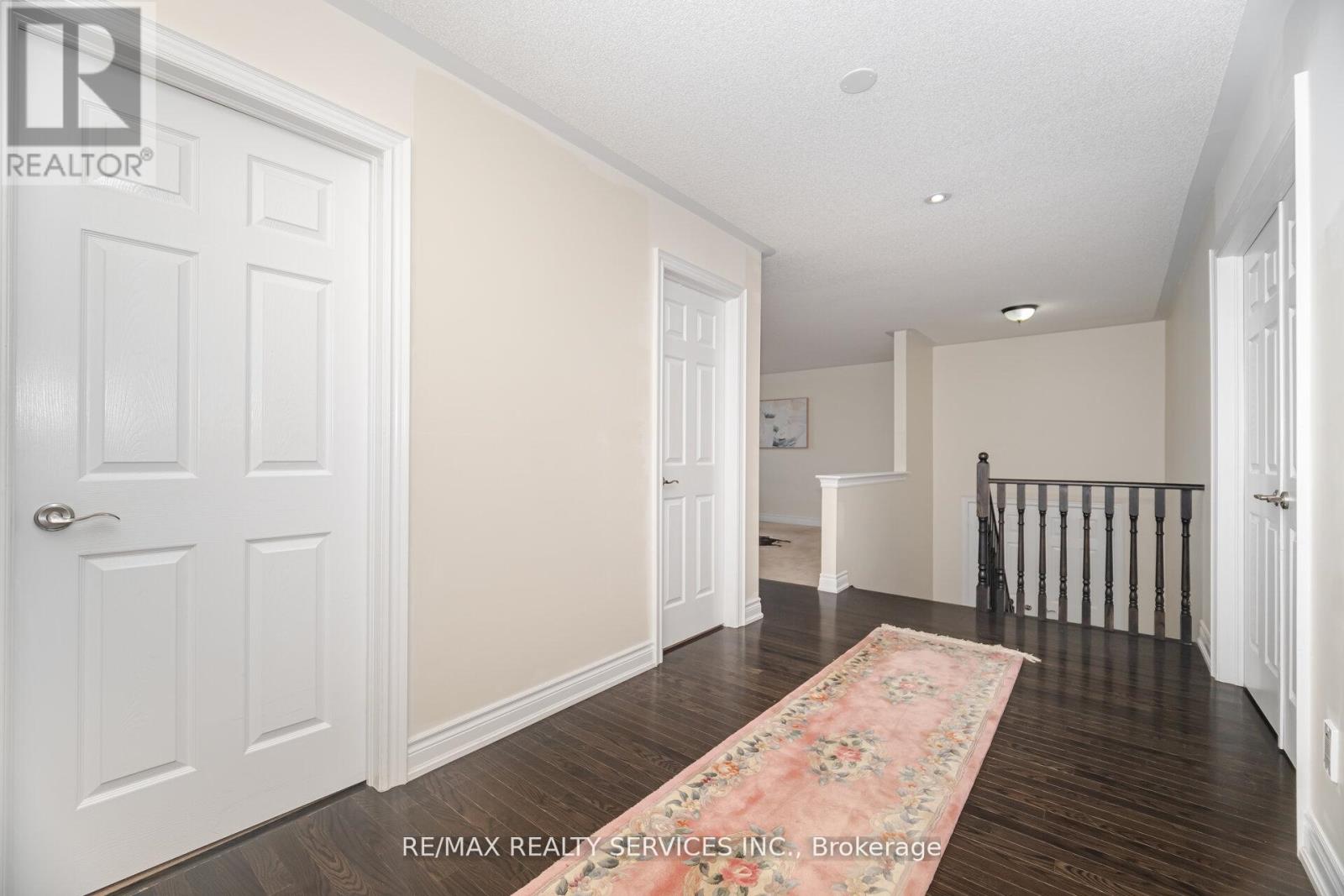 6 Beacon Hill Drive, Brampton, Ontario  L6X 0V6 - Photo 27 - W12506636