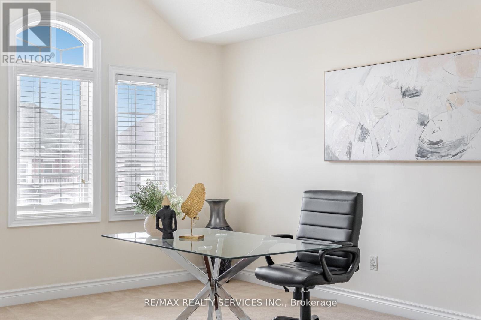 6 Beacon Hill Drive, Brampton, Ontario  L6X 0V6 - Photo 29 - W12506636