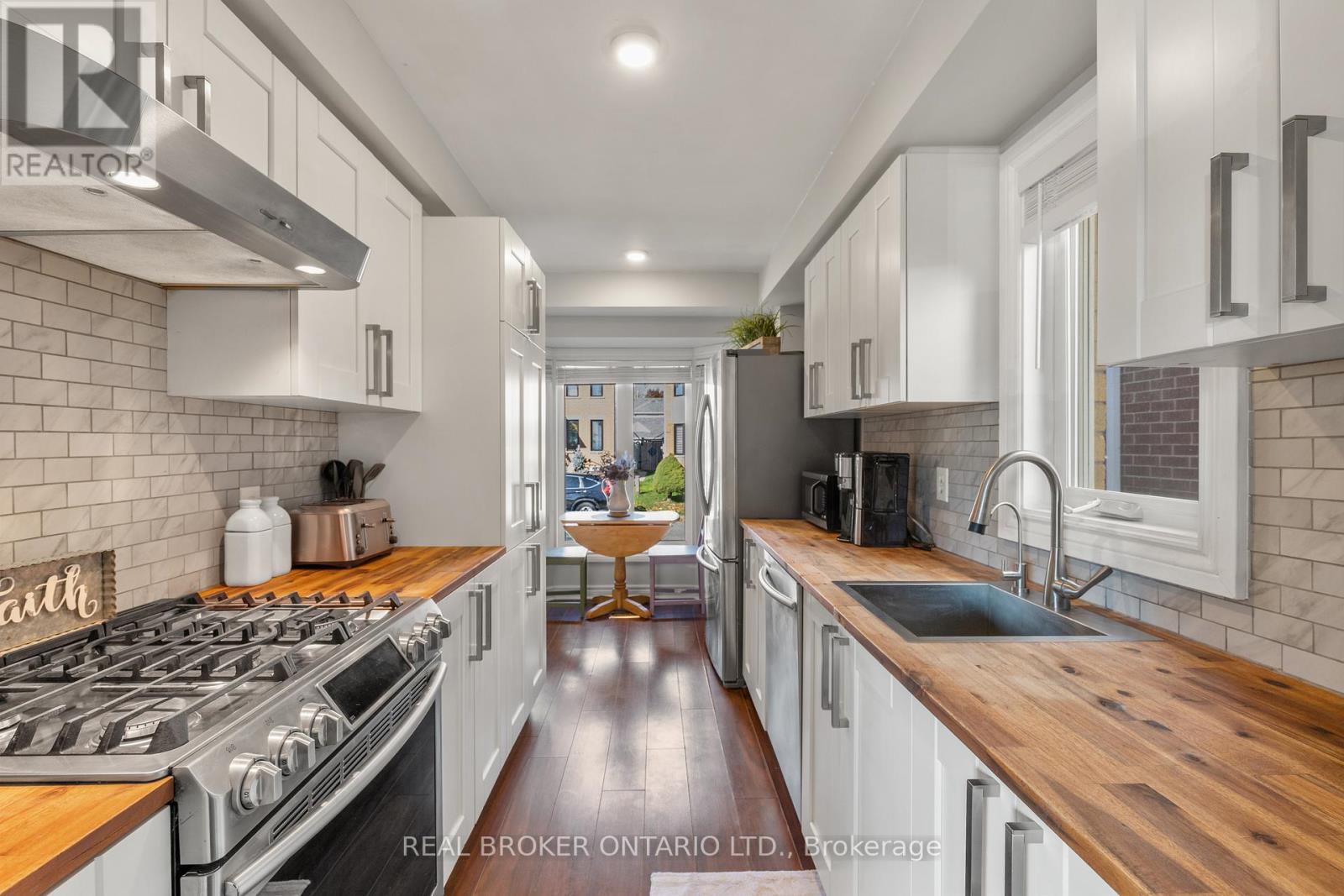 304 Dogwood Street, Orangeville, Ontario  L9W 4Z7 - Photo 17 - W12506654