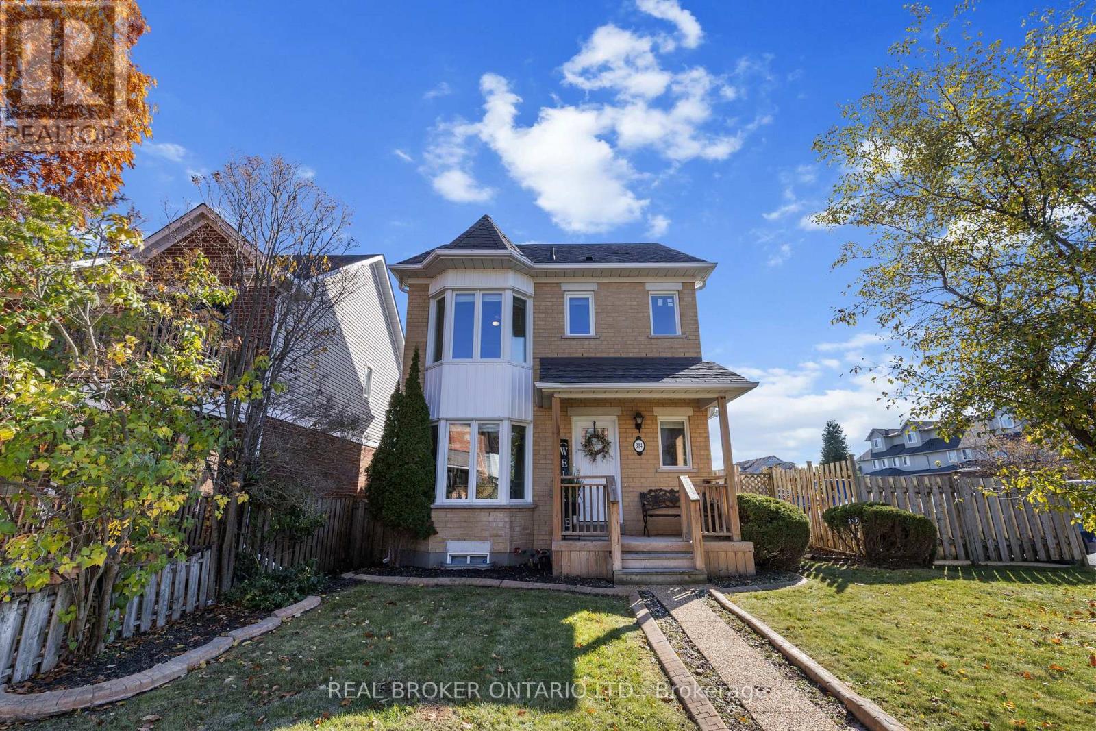 304 Dogwood Street, Orangeville, Ontario  L9W 4Z7 - Photo 3 - W12506654