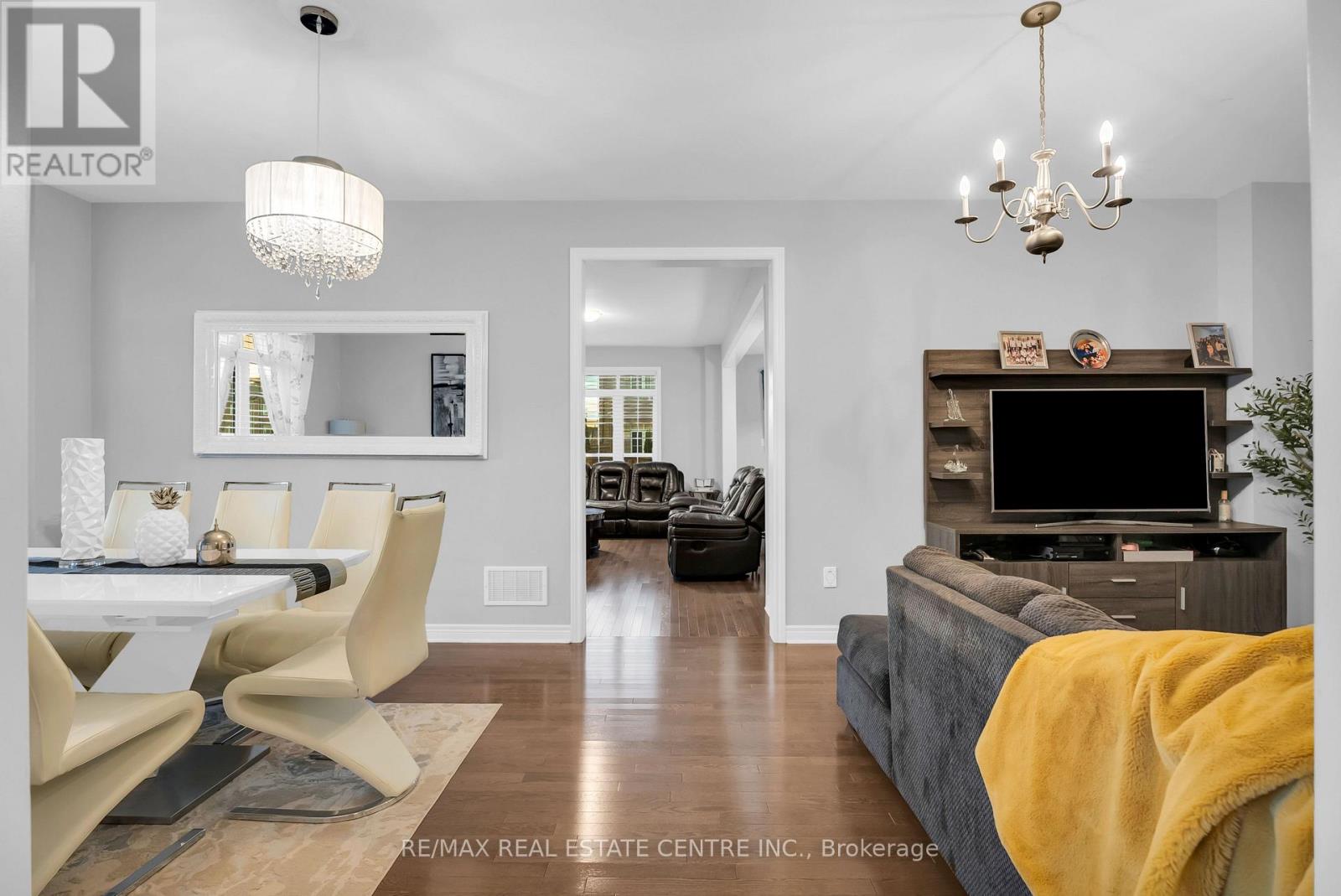 1 Perdita Road, Brampton, Ontario  L6Y 6B1 - Photo 8 - W12506728